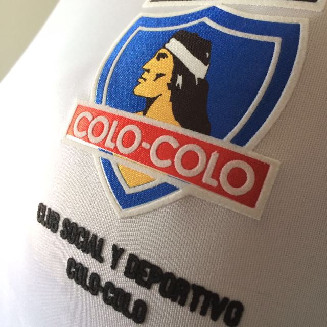camiseta del Club Social y Deportivo Colo-Colo