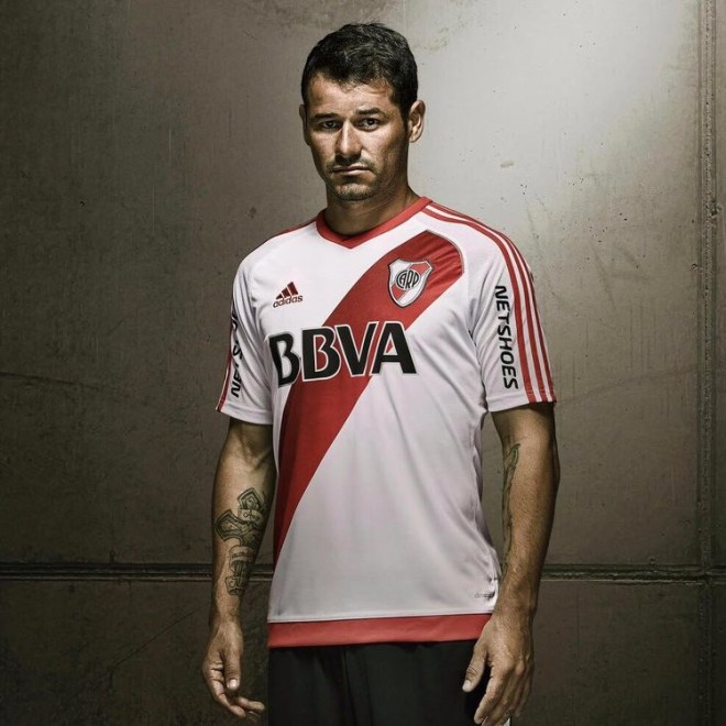 camiseta titular River Plate 2016 - Mora