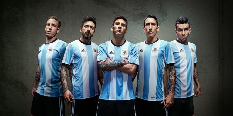 Nueva camiseta de Argentina para la Copa América Centenario