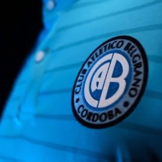 Camiseta titular Belgrano 2016