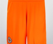 Camiseta de River Plate naranja – Short
