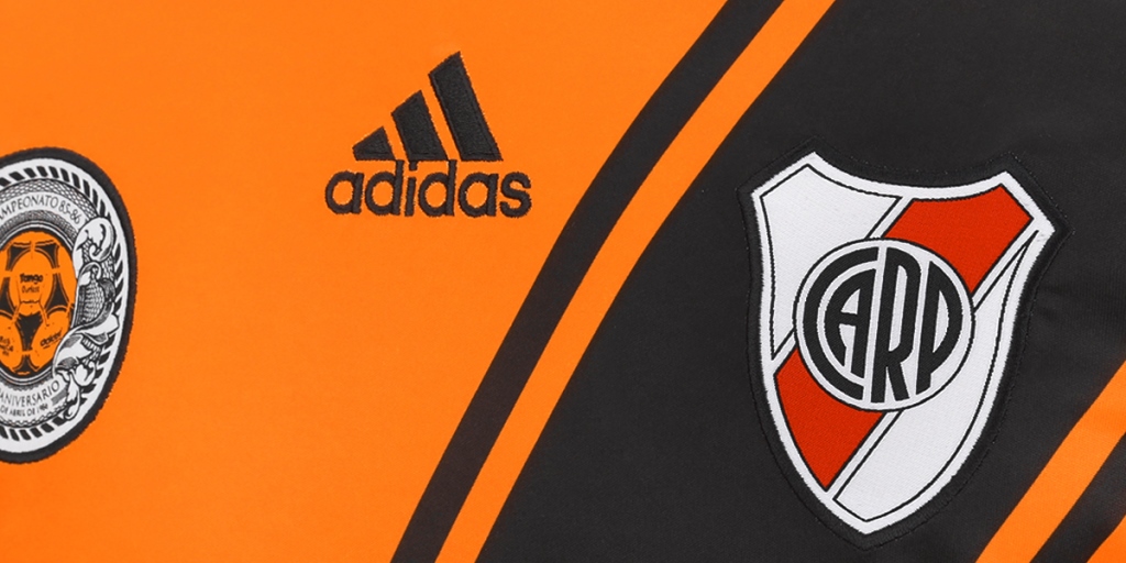 Sip Bosque obispo adidas presentó la nueva camiseta de River Plate naranja - Marca de Gol