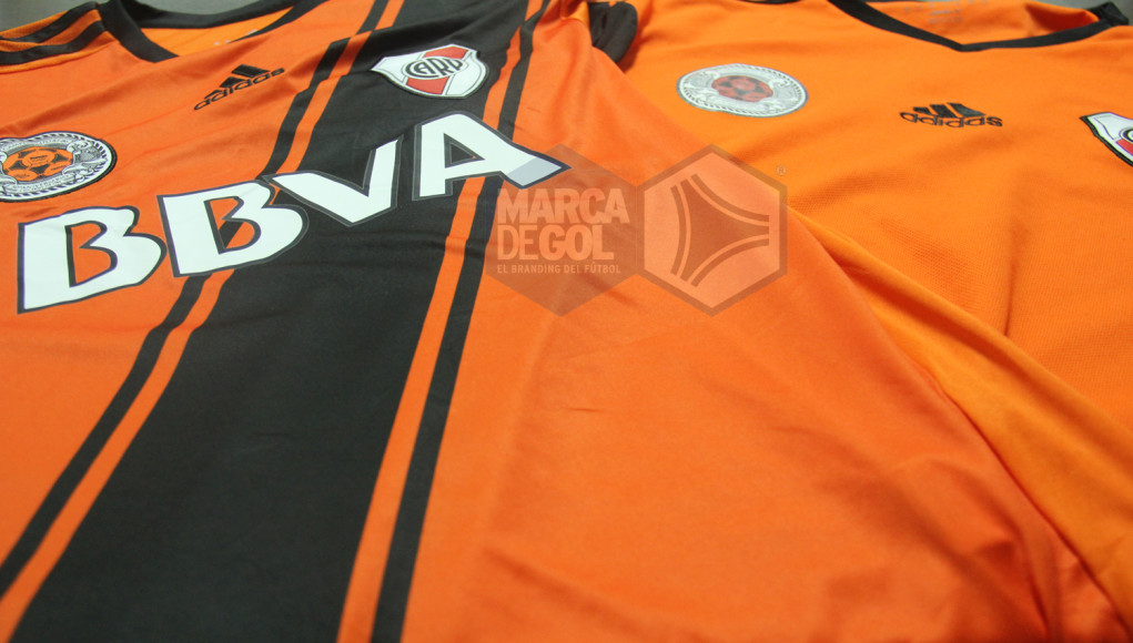 camiseta River Plate naranja