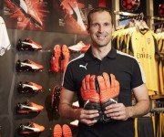 Petr Cech y PUMA – Header