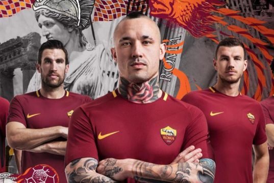 AS Roma Nike Home Kit 2017 18
