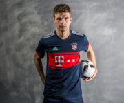 Bayern Munich adidas Away Kit 2017-18 – Müller