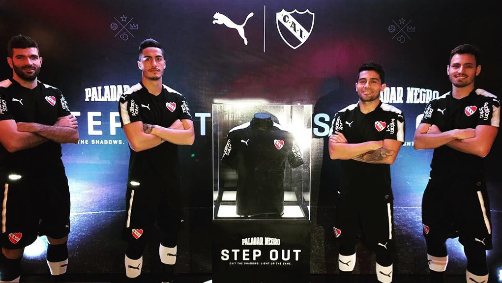 Independiente presentó su nueva tercera camiseta 2017 18