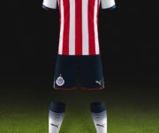 Jersey local PUMA de Chivas 2017-18