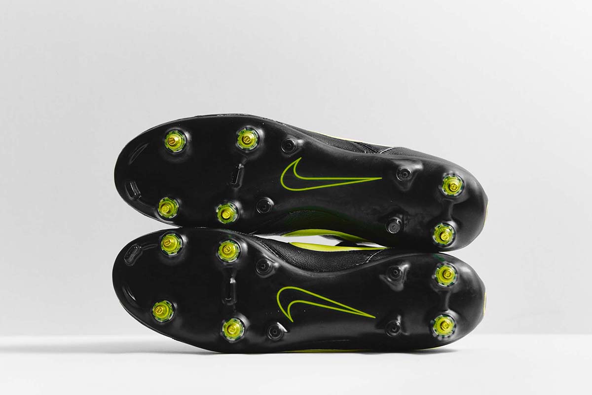 Botines Nike Premier 2 Anti-Clog