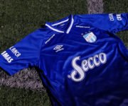 Camiseta alternativa Umbro Atlético Tucumán 2017-18