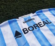 Camiseta Umbro de Atlético Tucumán 2017/18