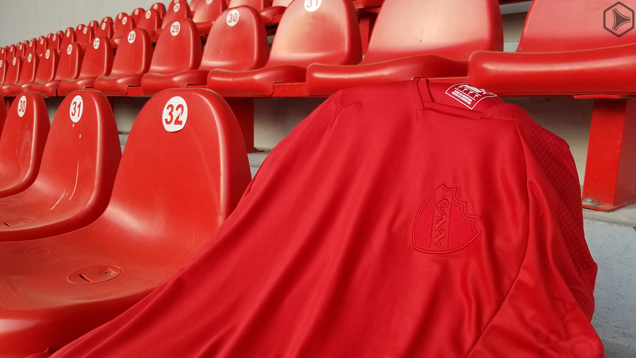 Review Camiseta PUMA de Independiente Todo Rojo
