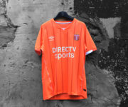 Review Camiseta alternativa Umbro Estudiantes de LP 2018