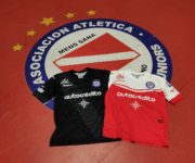 Review Camisetas Reusch de Argentinos Juniors 2018-19