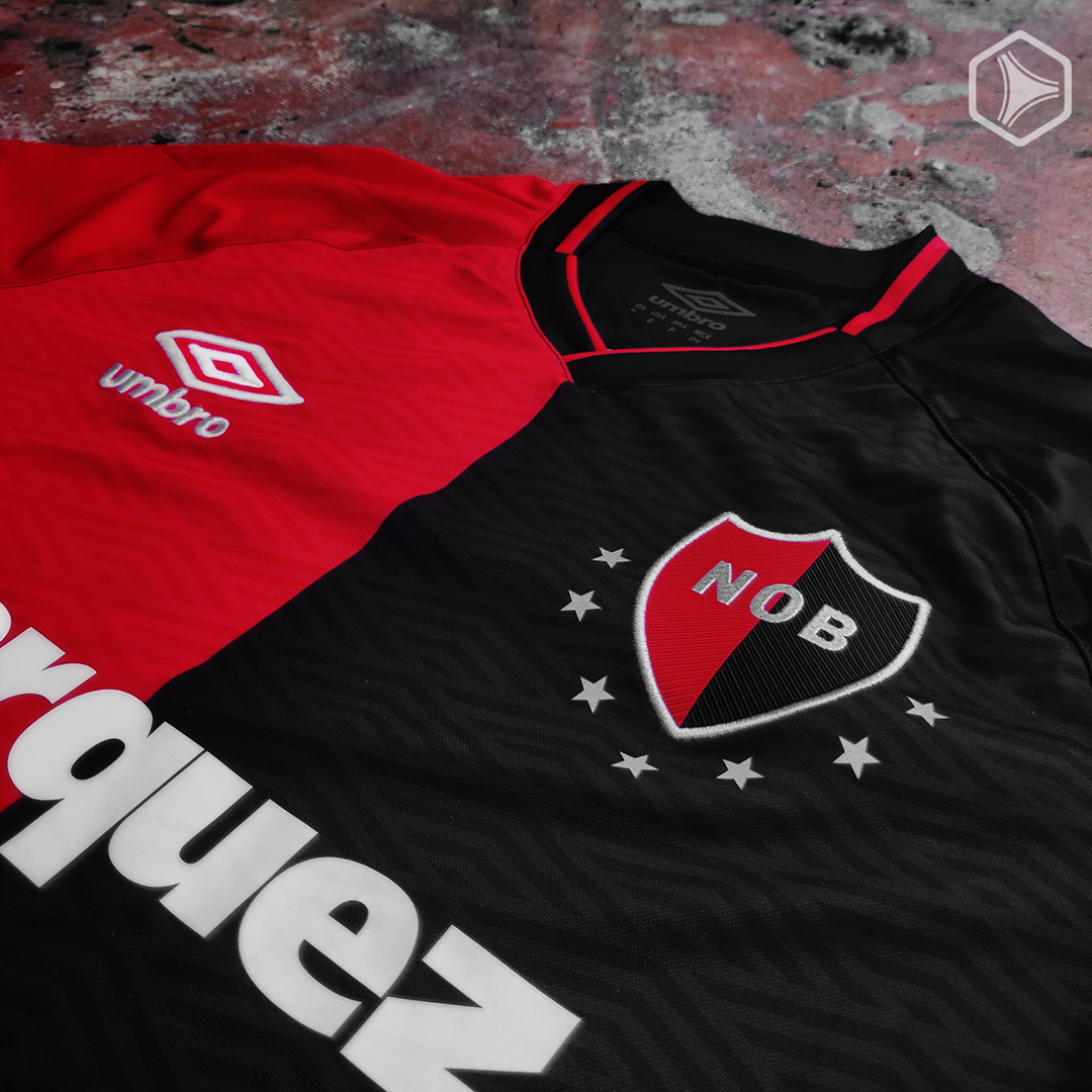 Camiseta titular Umbro de Newell's 2019