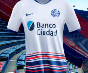 Camiseta alternativa Nike de San Lorenzo 2020