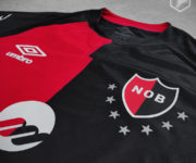 Review Camiseta Umbro de Newell’s Old Boys 2020