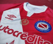 Review Camisetas Umbro de Argentinos Juniors 2020 2021 Titular
