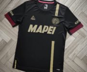 Review Tercera camiseta Peak Sport de Lanús 2020