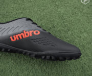 Review Umbro Neo Geo