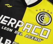 Review Camiseta titular Coach de Comunicaciones 2021