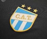 Review Tercera camiseta Umbro de Atlético Tucumán 2021 2022