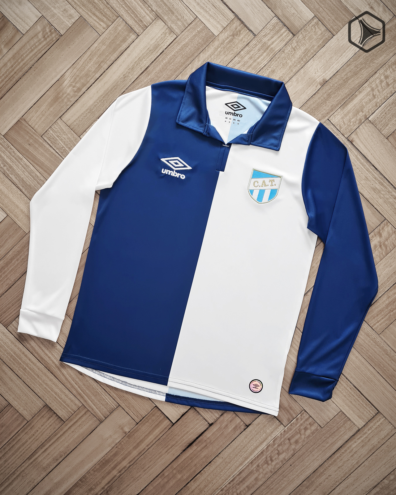 Camiseta conmemorativa Umbro de Atlético Tucumán 2021