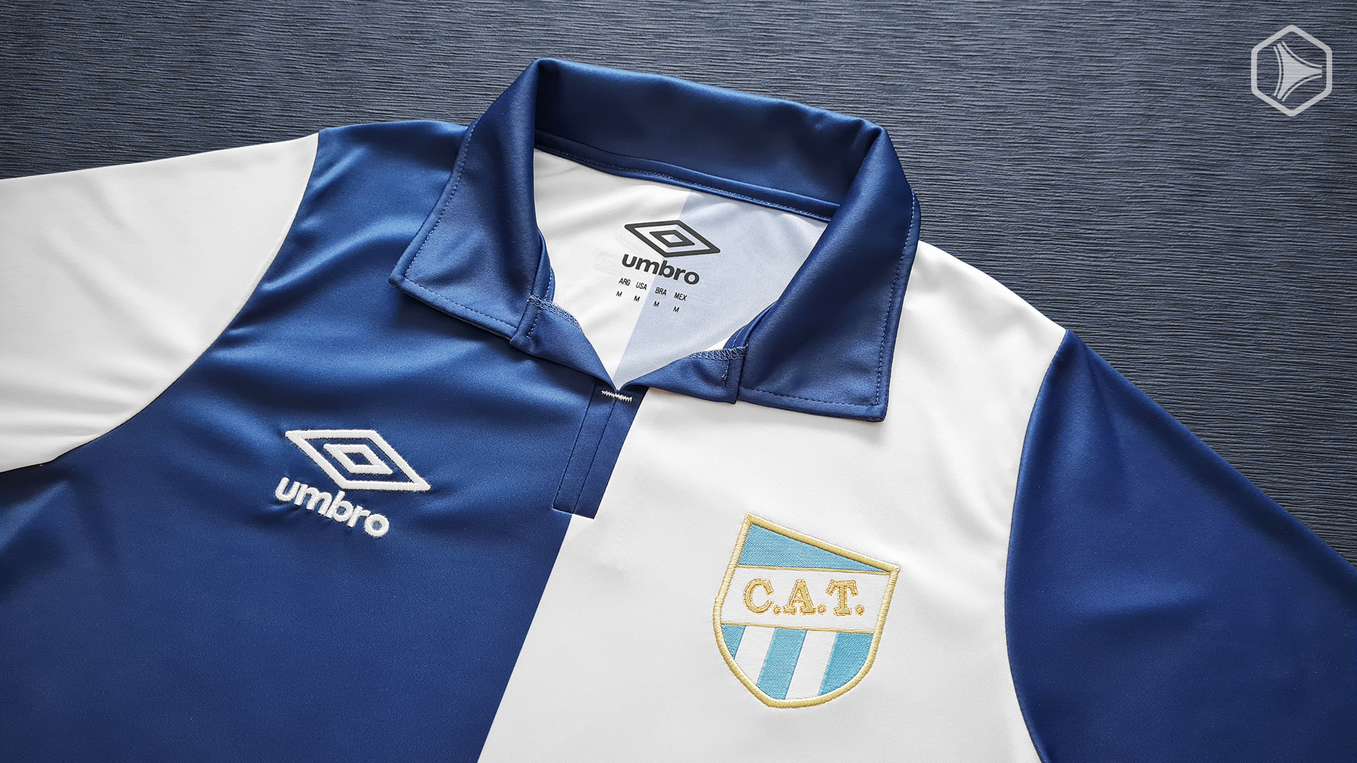 Camiseta conmemorativa Umbro de Atlético Tucumán 2021