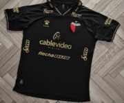 Camisetas Kelme de Colón de Santa Fe Campeón 2021 Negra