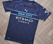 Review Tercera camiseta PUMA del Manchester City 2021 2022
