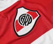 Review Camiseta titular adidas de River Plate 2022 2023