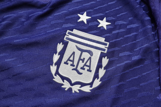 Camiseta alternativa adidas de Argentina Copa del Mundo 2022