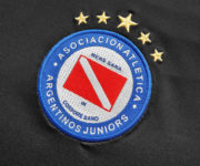 Review Tercera camiseta Umbro de Argentinos Juniors 2022 2023