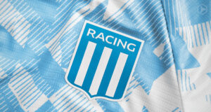 Tercera camiseta Kappa de Racing Club 2023