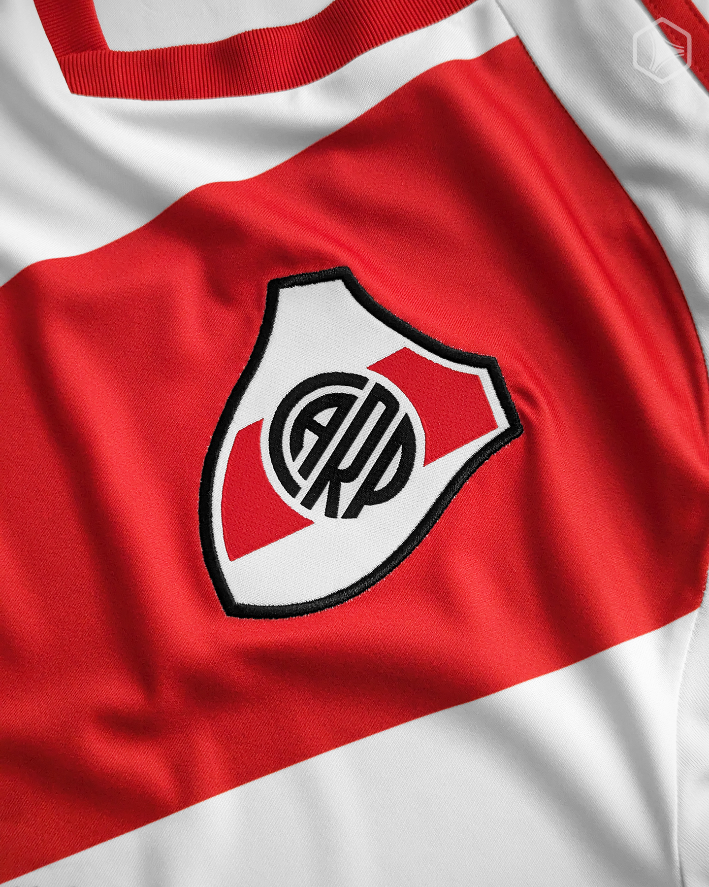 Camiseta titular adidas de River Plate 2023 2024