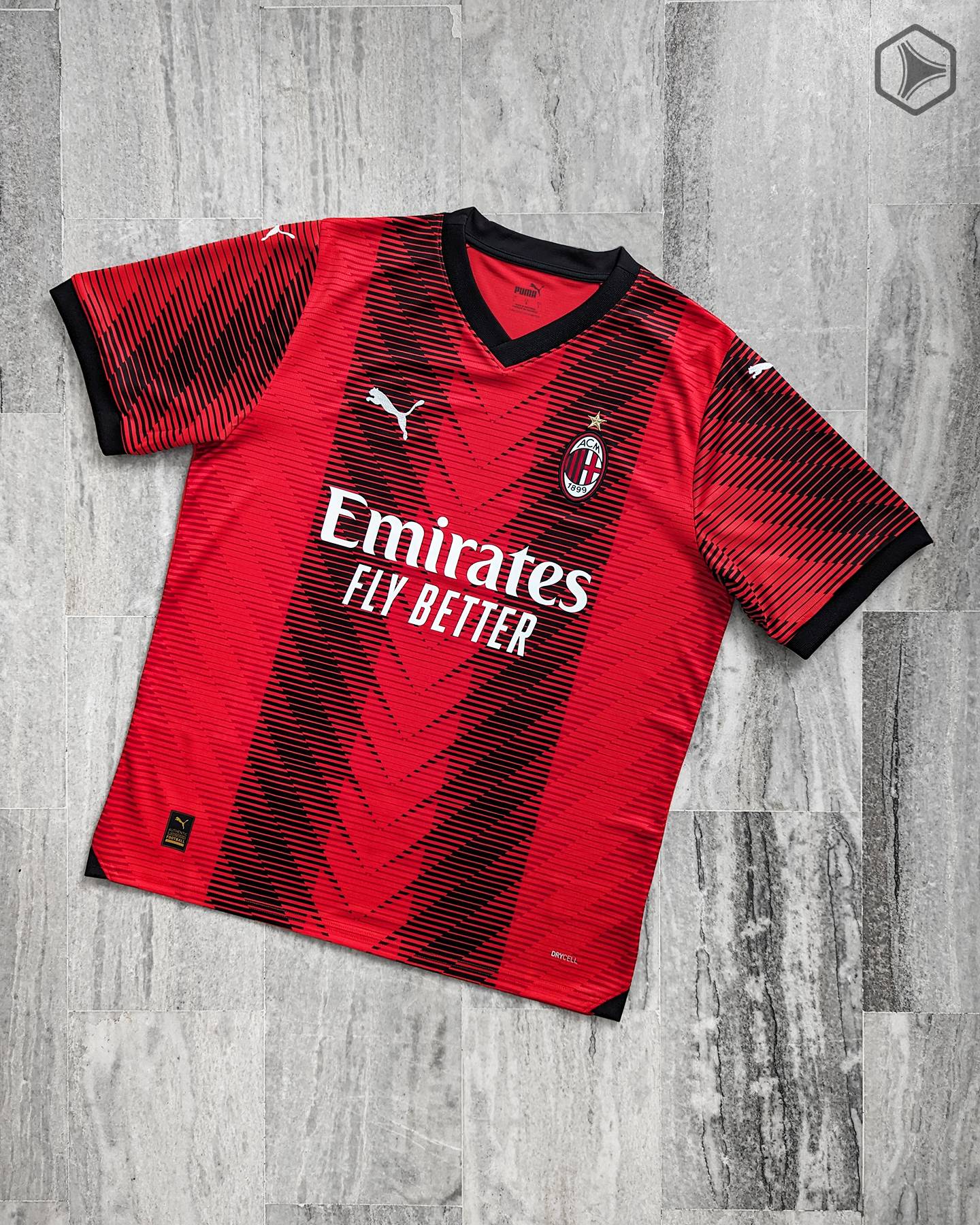 Camisetas PUMA del AC Milan 2023 2024 Titular