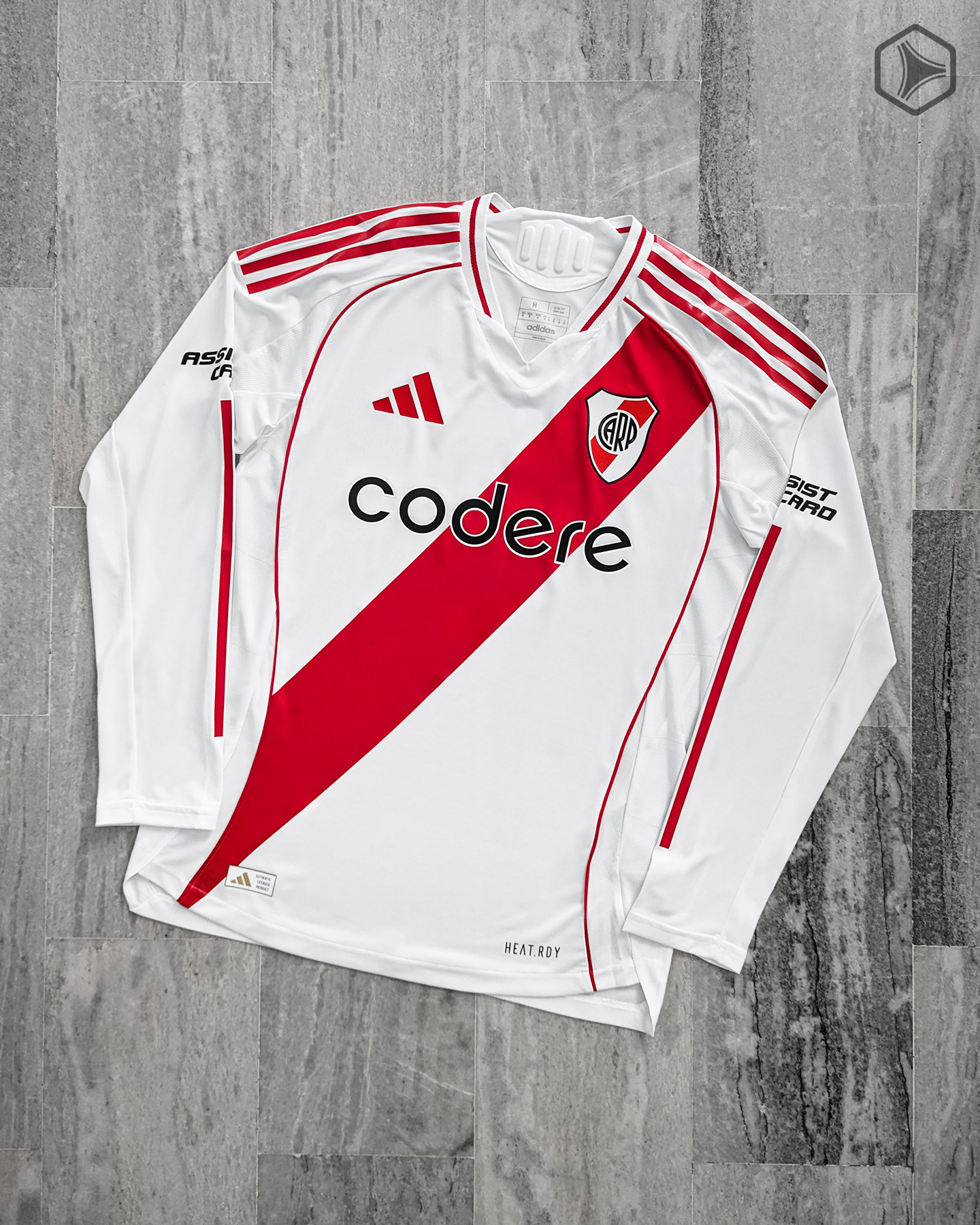 Camiseta titular adidas de River Plate 2024 2025