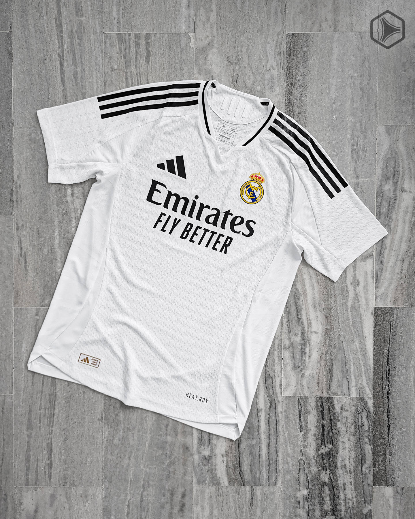 Camiseta adidas del Real Madrid 2024 2025