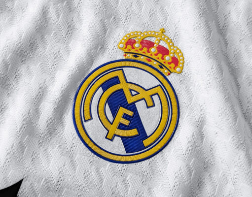 Camiseta adidas del Real Madrid 2024 2025