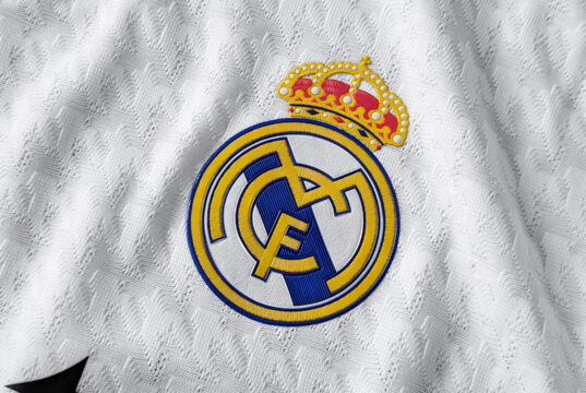 Camiseta adidas del Real Madrid 2024 2025