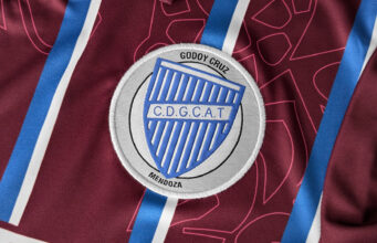 Tercera camiseta Fiume Sport de Godoy Cruz 2024