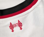 Review Camisetas adidas del Liverpool 2025 2026 Visita