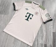 Review Camiseta adidas del Bayern Munich Oktoberfest 2025