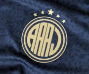 Review Tercera camiseta Umbro de Argentinos Juniors 2025 2026