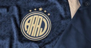 Tercera camiseta Umbro de Argentinos Juniors 2025 2026