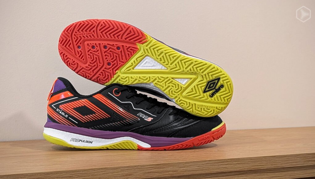 Umbro Pro 5 Bump Stable
