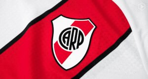 Camiseta adidas de River Plate 2026 2027