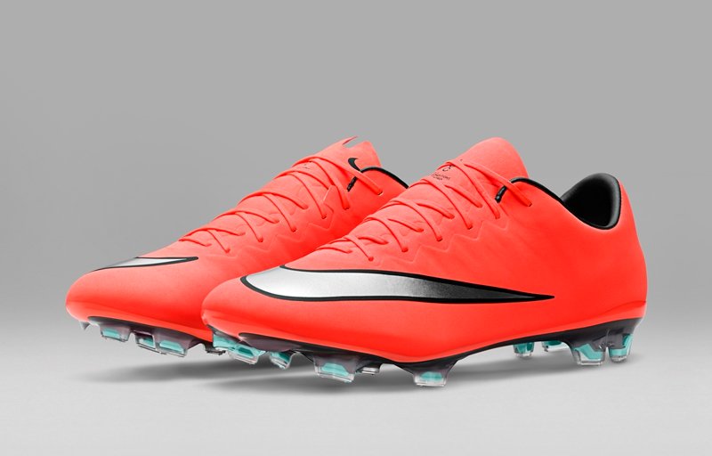 nike mercurial metal studs