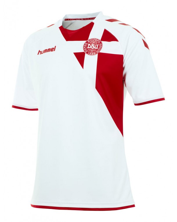 Nuevas camisetas hummel de Dinamarca 2016/17 - Marca de Gol