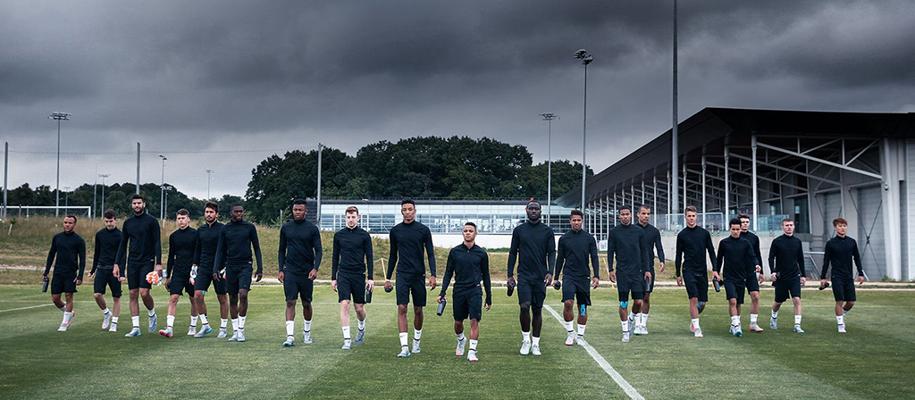 nike academy team